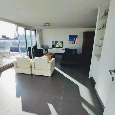 Lejlighed Penthouse Met Groot Terras