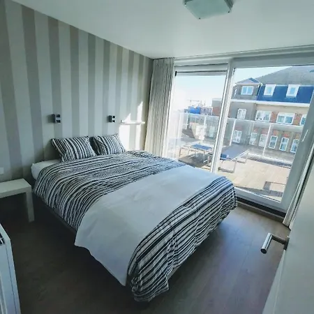 Lejlighed Penthouse Met Groot Terras *